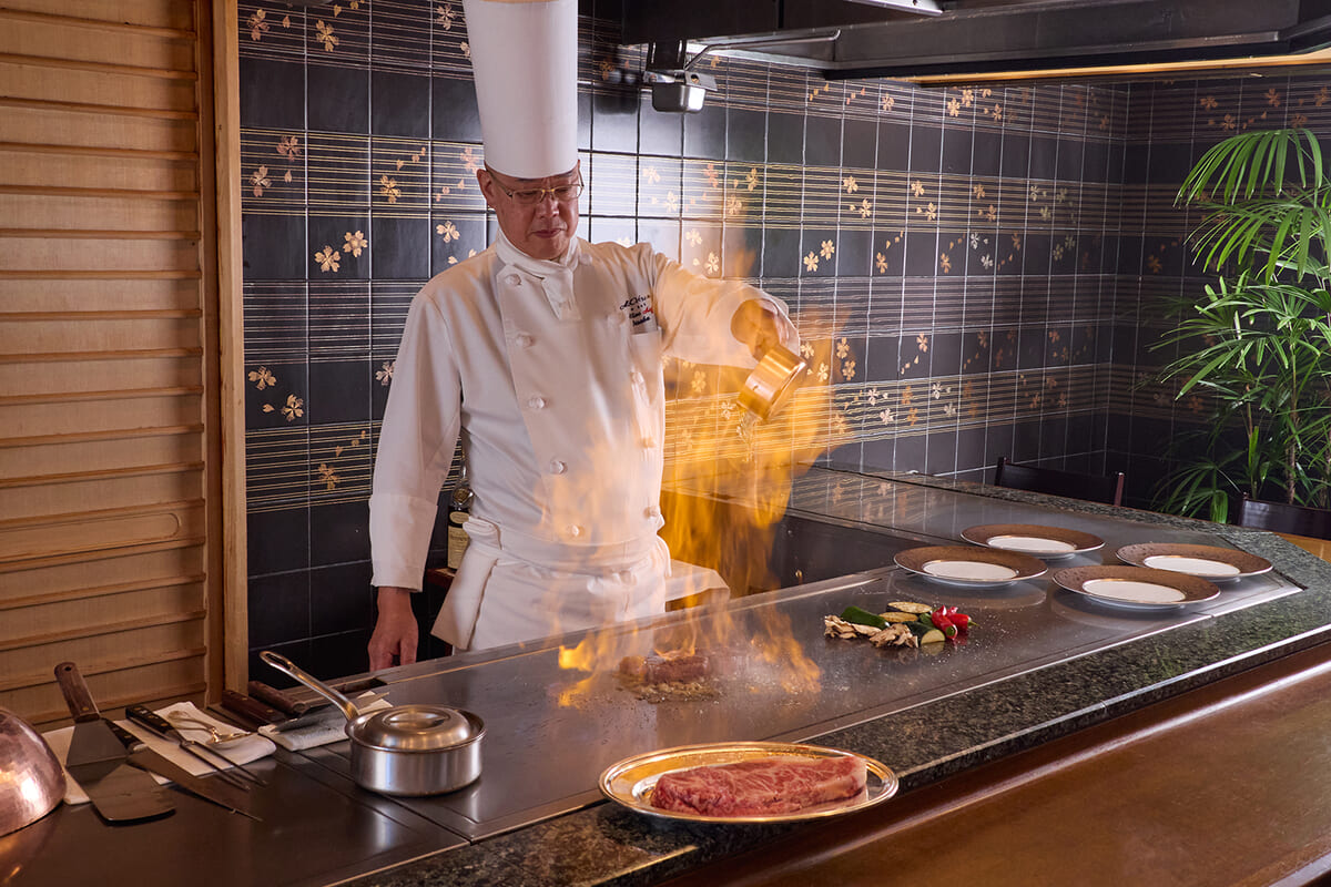 ホテルオークラ東京ベイ「鉄板焼 羽衣」総料理長 大塚康成が贈るフレンチ鉄板焼 〜Splendeur〜