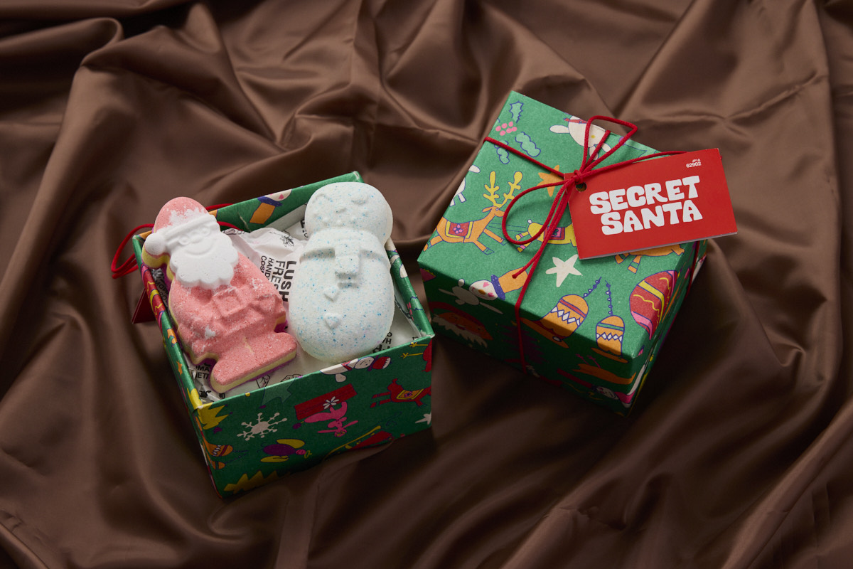 LUSH「シークレットサンタ ギフト」