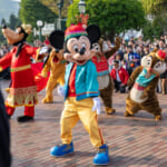 香港ディズニーランド・リゾート“Magical Year After Year” Chinese New Year Celebration 2025｢Mickey and Friends Year of the Snake Processional｣