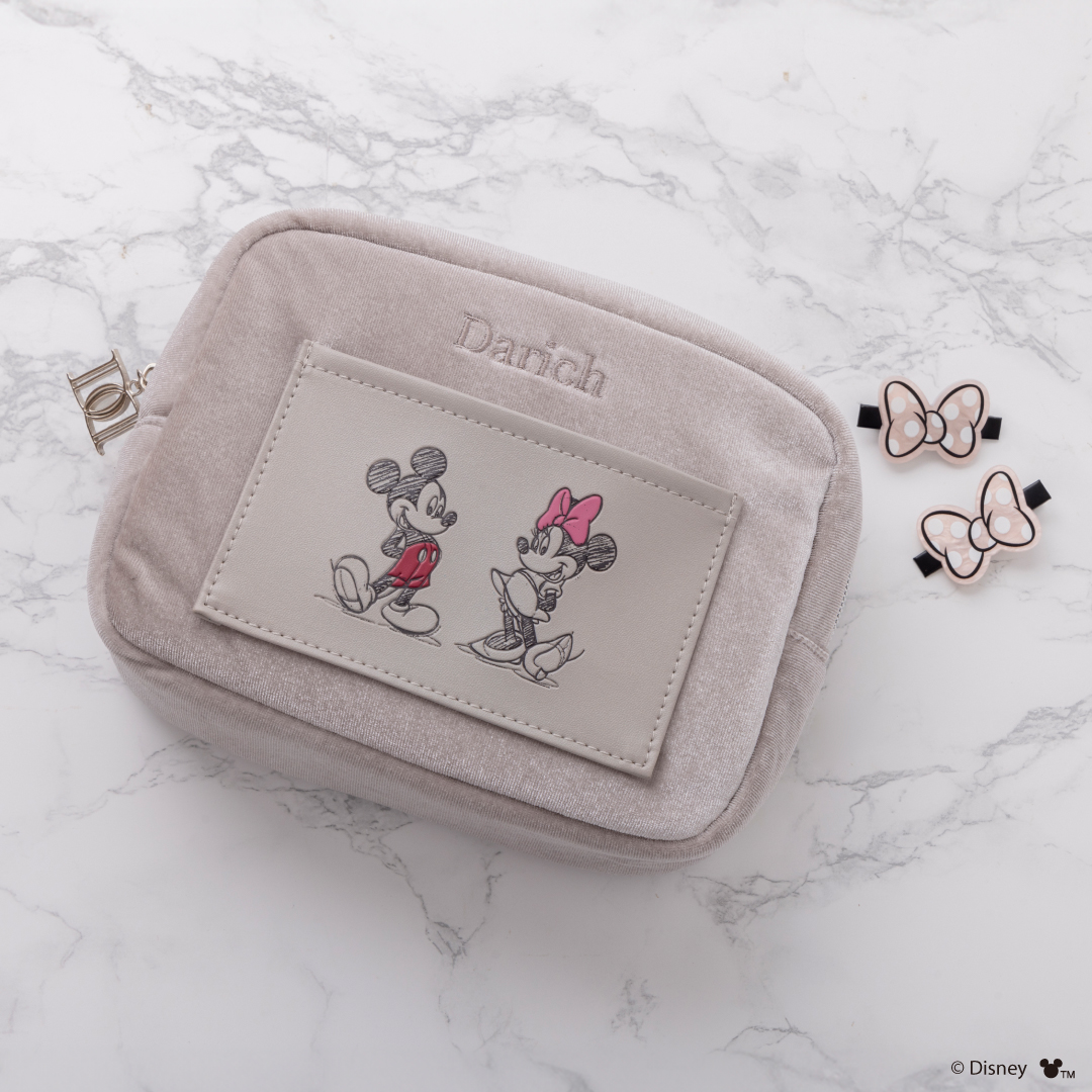 『Disney LIFESTYLE BOOK グレーポーチ＆前髪クリップ by Darich』