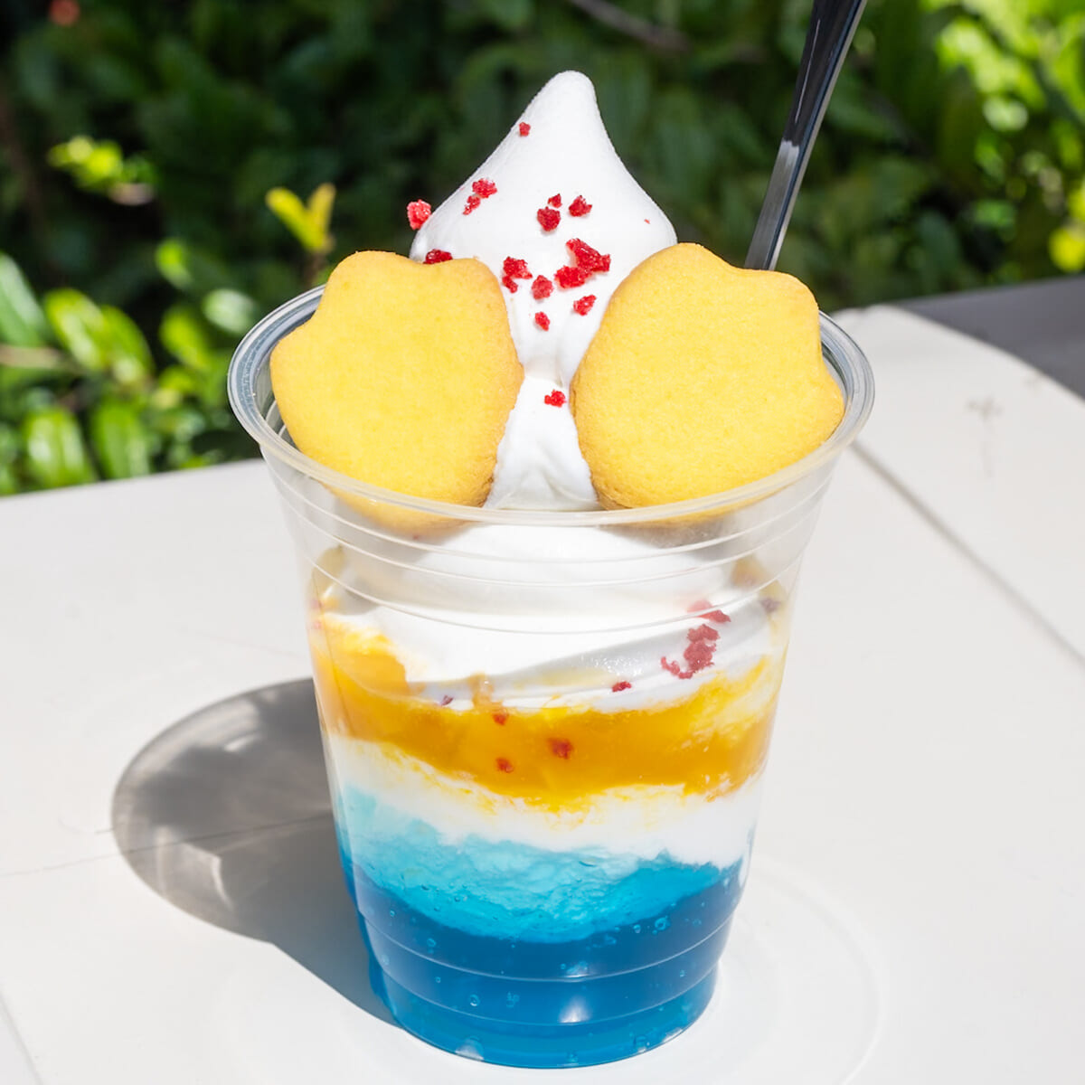 東京ディズニーランド／アイスクリームコーン“ディズニー・パルパルーザ”｢ドナルドのクワッキー・ダック!ダック!ダックシティ!｣スペシャルサンデー（チーズホイップ＆マンゴー）