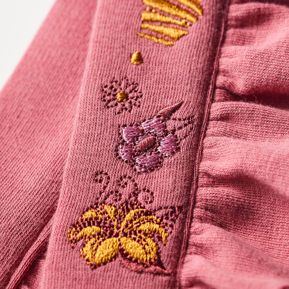 肩ひもフリルと刺繍がかわいいジャンスカ　ラプンツェル　デザインアップ