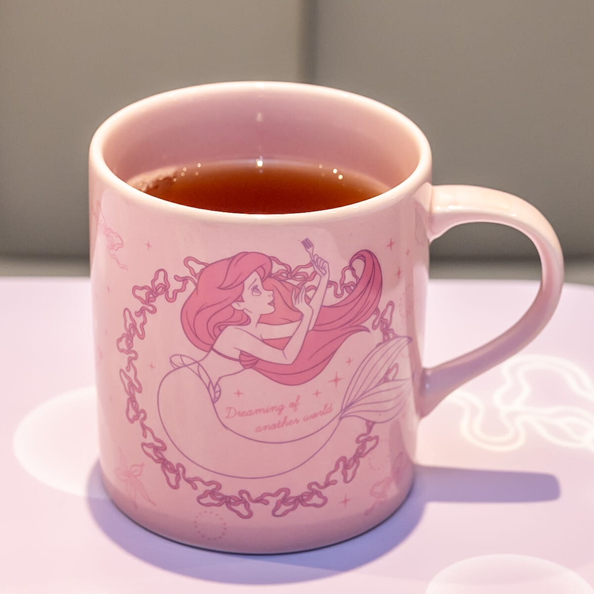 ホットコーヒー／ホットティー／ホットミルク