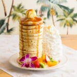 Eggs ’n Things「15 Stack Pancakes!」