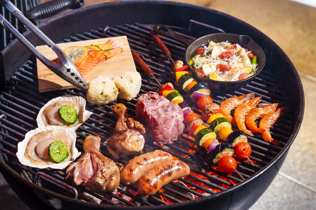 「Weber」のグリルで楽しむバーベキュー