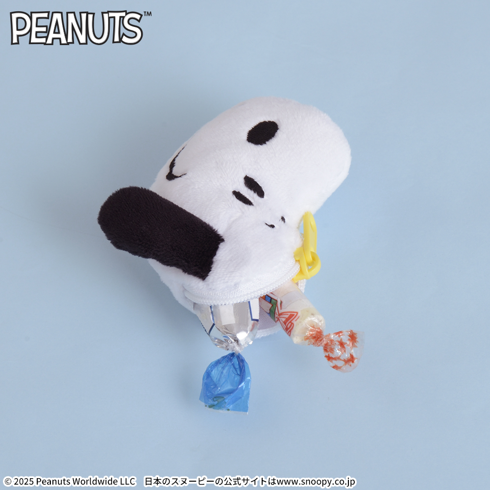 SNOOPY　フェイスプチポーチ　使用イメージ