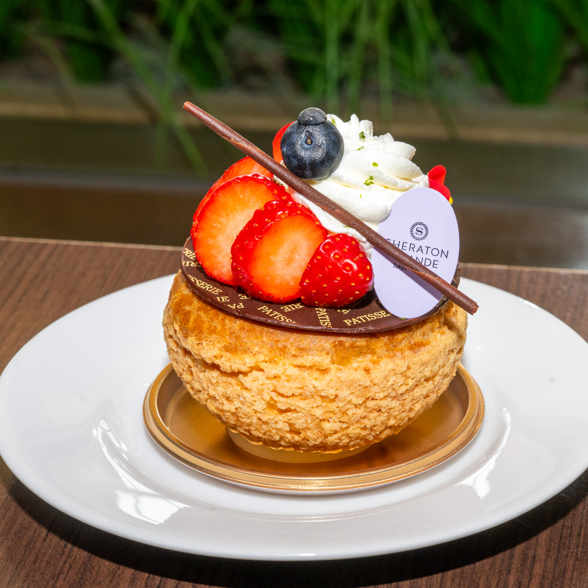 クリームチーズのシュークリーム　撮影