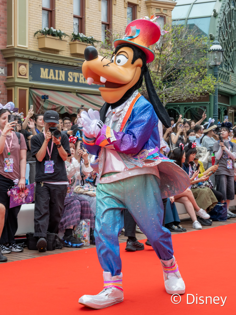 20周年ファッションショー「グーフィー」