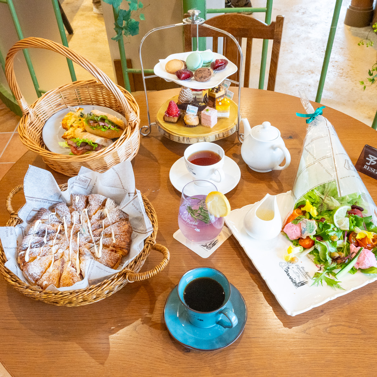 カフェ
