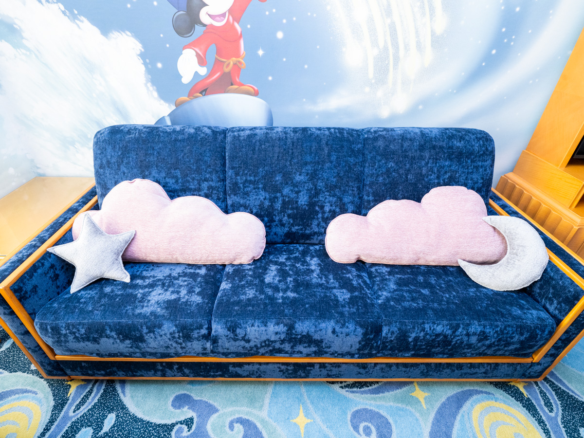 ソファー(クッション)