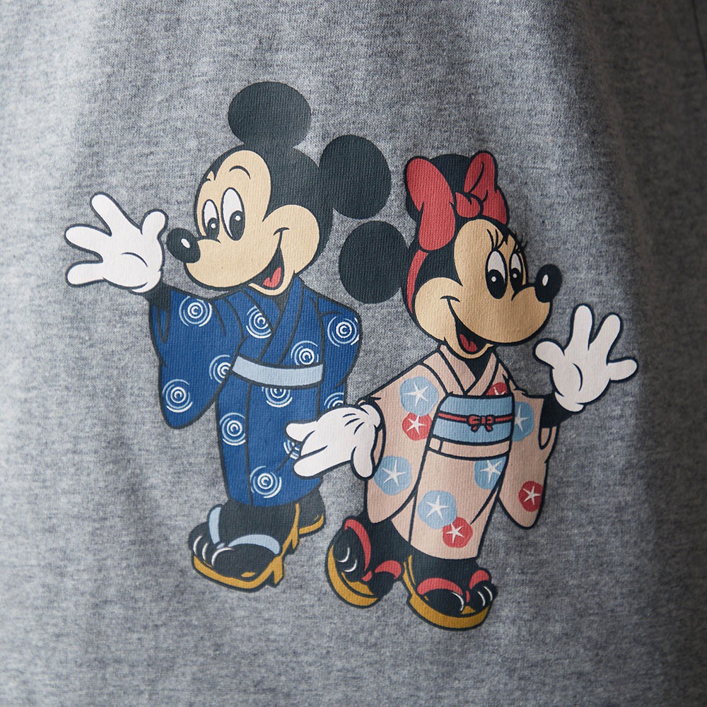 身生地綿100％プリントＴシャツ　ミッキー＆ミニー　デザインアップ