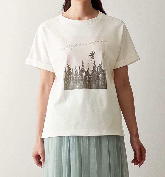 大人の隠れた味方！汗ジミが目立ちにくいプリントTシャツ　ティンカー・ベル