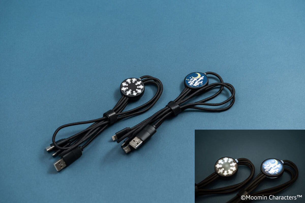 ニョロニョロ フラッシュマルチ充電ケーブル