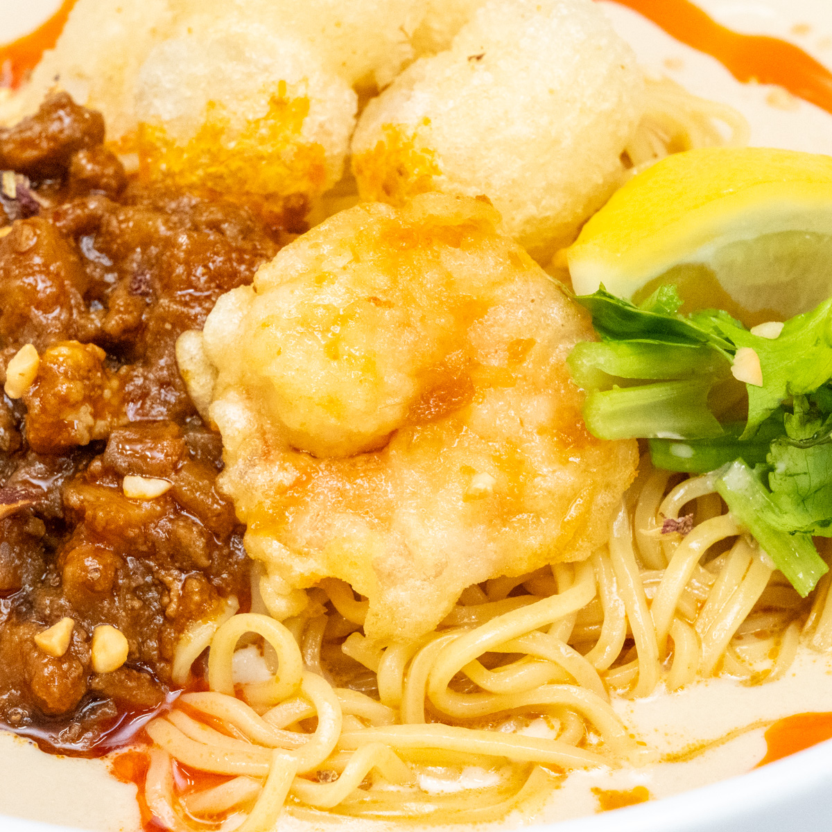 デニーズ×飯田商店「オリエンタル冷やし豆乳担々麺～The answer to Asian noodle～」撮影3