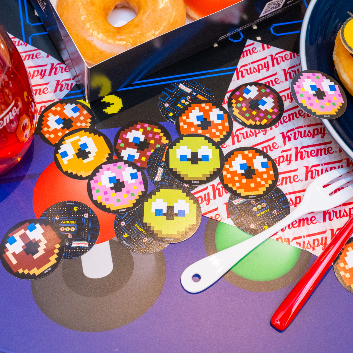 PAC-MAN BOX購入者限定ステッカー​　撮影