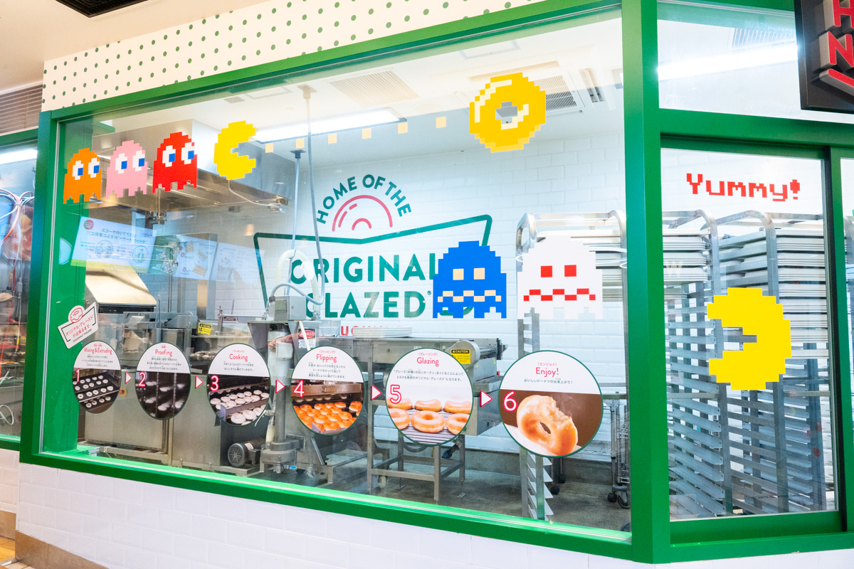 渋谷シネタワー店「パックマン」特別装飾　撮影3