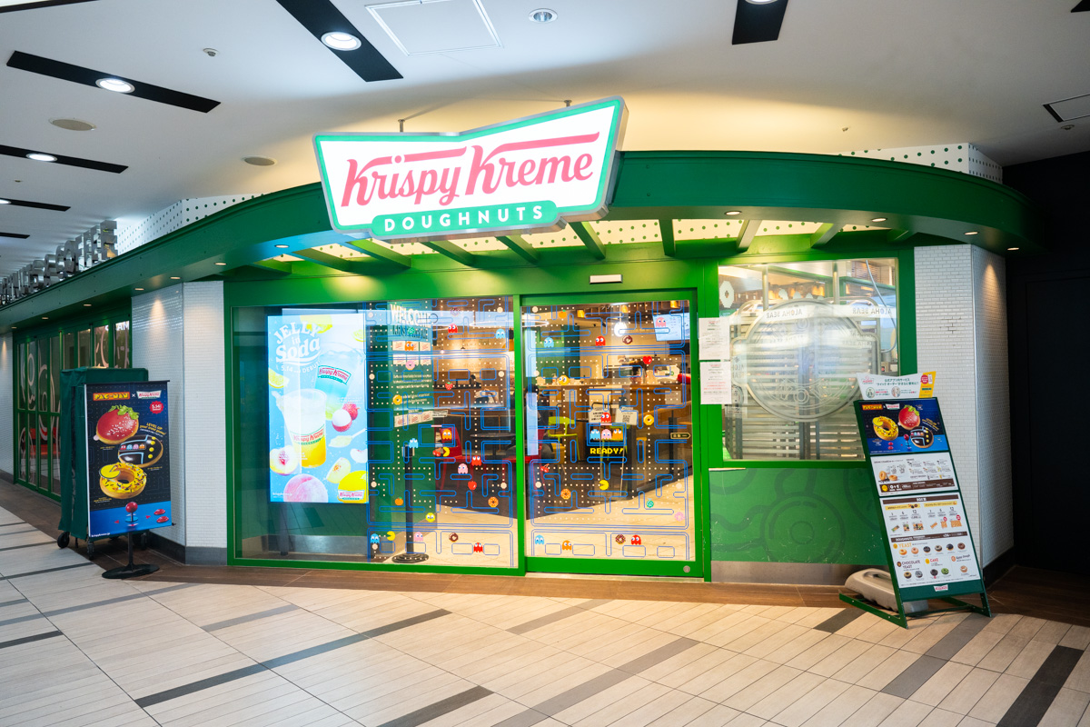 渋谷シネタワー店「パックマン」特別装飾　撮影
