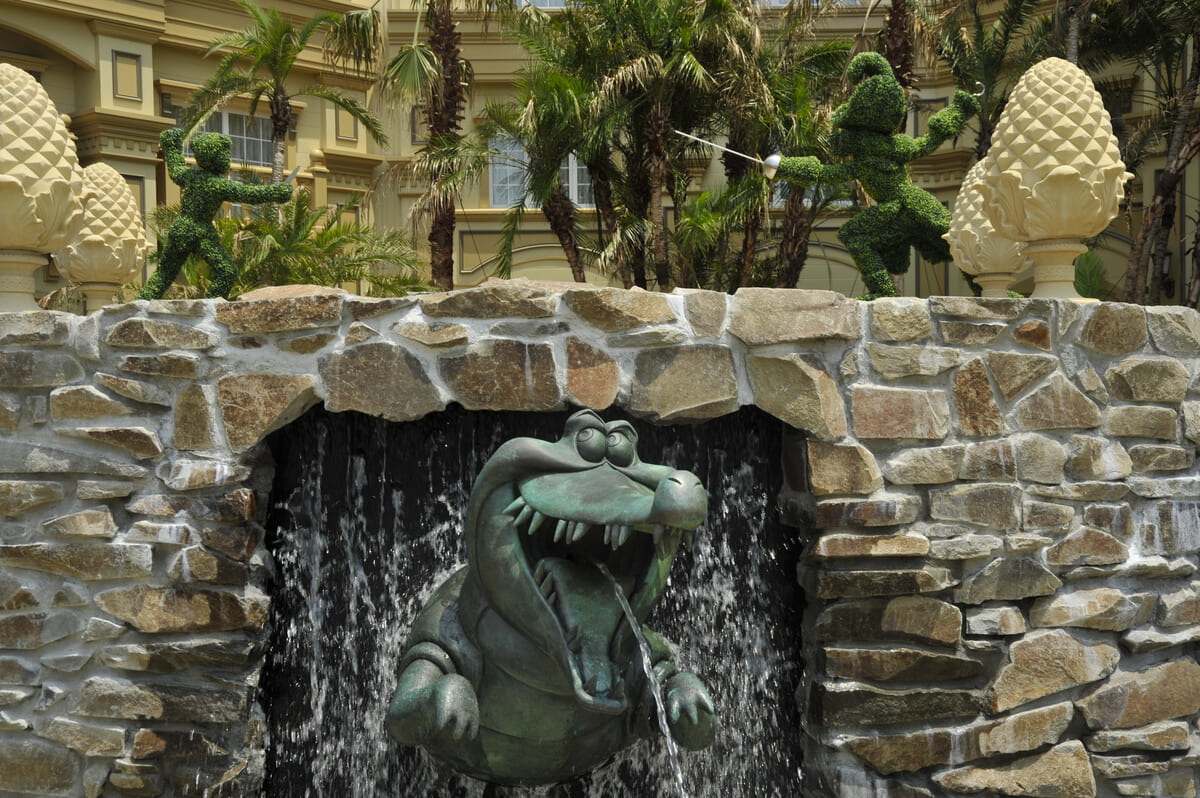 東京ディズニーランドホテル「ミスティマウンテンズ・プール」3