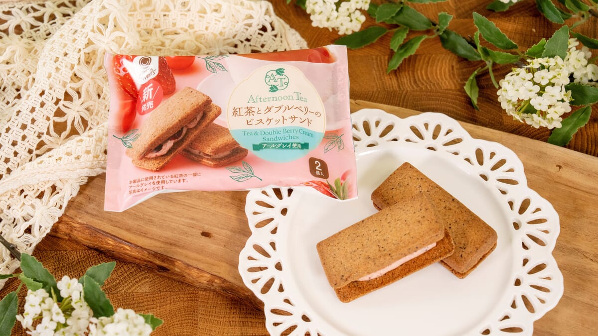 紅茶とダブルベリーのビスケットサンド02