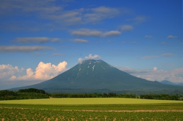 羊蹄山 登山トレッキング
