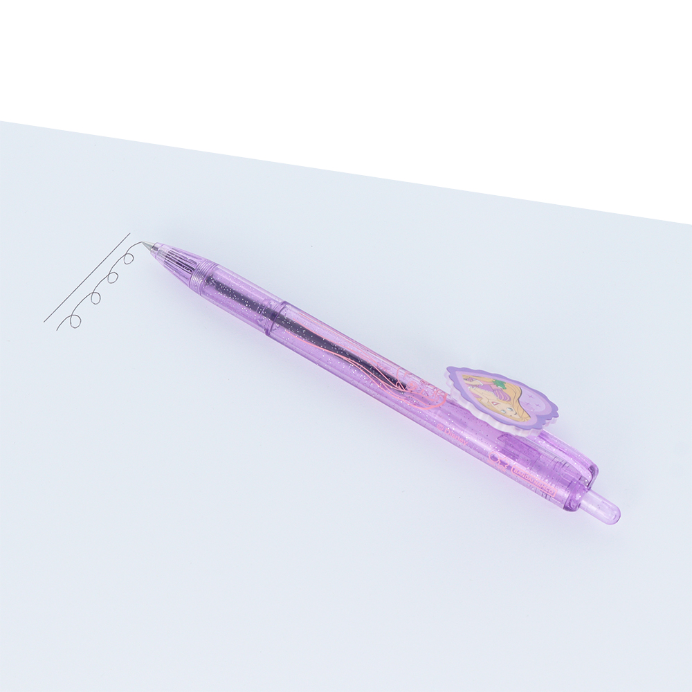 プレート付ボールペン　ラプンツェル（使用イメージ）