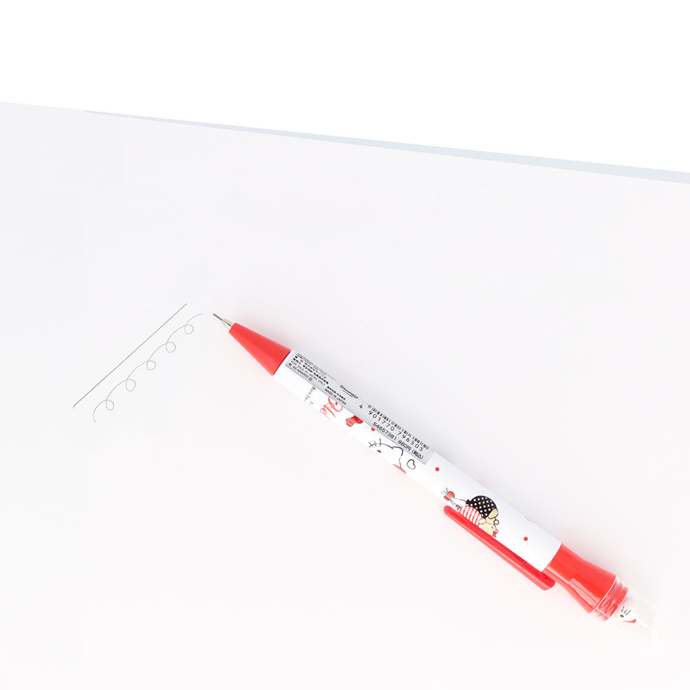 くるくるドームペン2 シャープペン「ハローキティ」使用イメージ