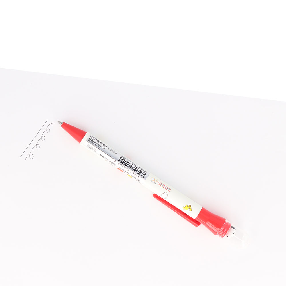 くるくるドームペン2 ボールペン「スヌーピー」使用イメージ