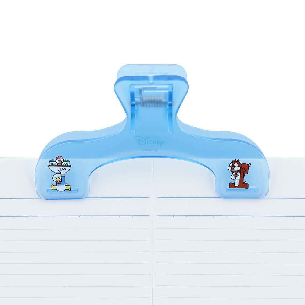 ウカンムリクリップ　クリアブルー（使用イメージ）