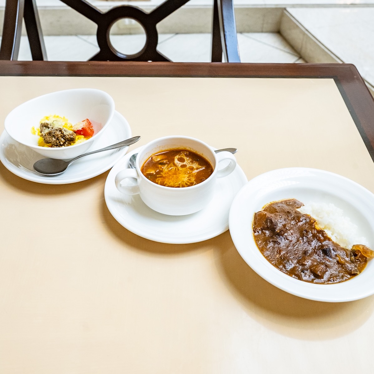 スパイスの効いたカレー3種
