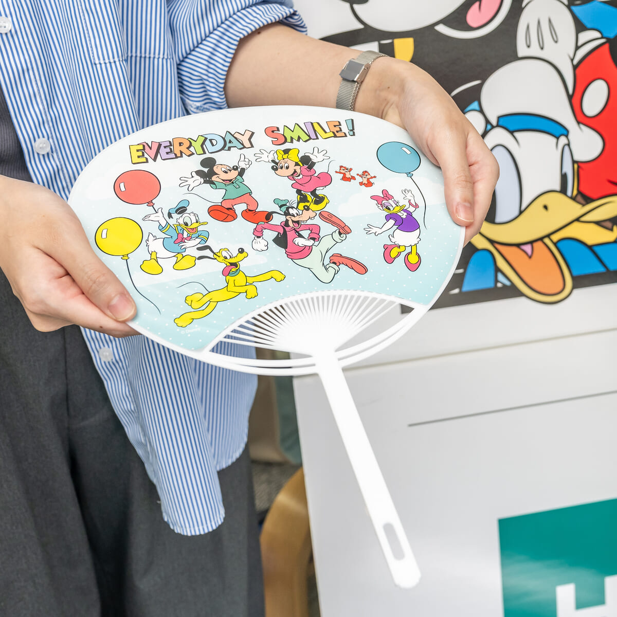 キャンペーン特別店舗「エイブル吉祥寺南口店」ミッキー&フレンズうちわ