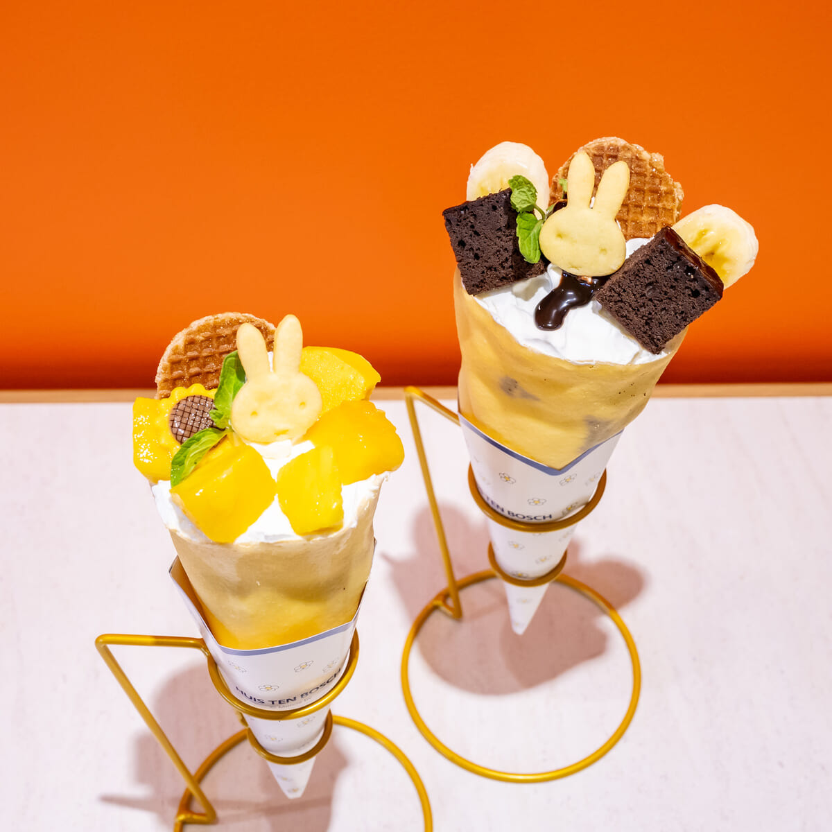 ミッフィーのマンゴークレープ／ミッフィーのチョコバナナクレープ2
