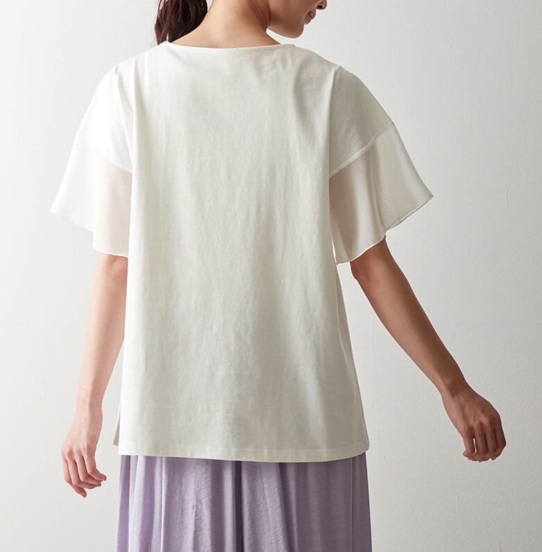 袖シフォン切替カットソーチュニック　バックスタイル