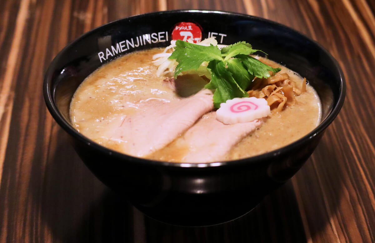 鶏煮込みそば