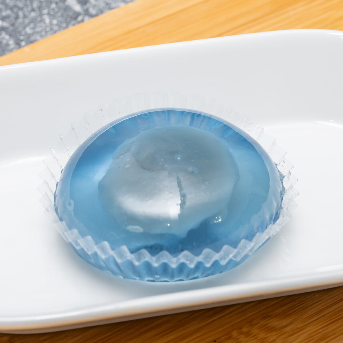 水柱の水まんじゅう (ラムネ風味）2