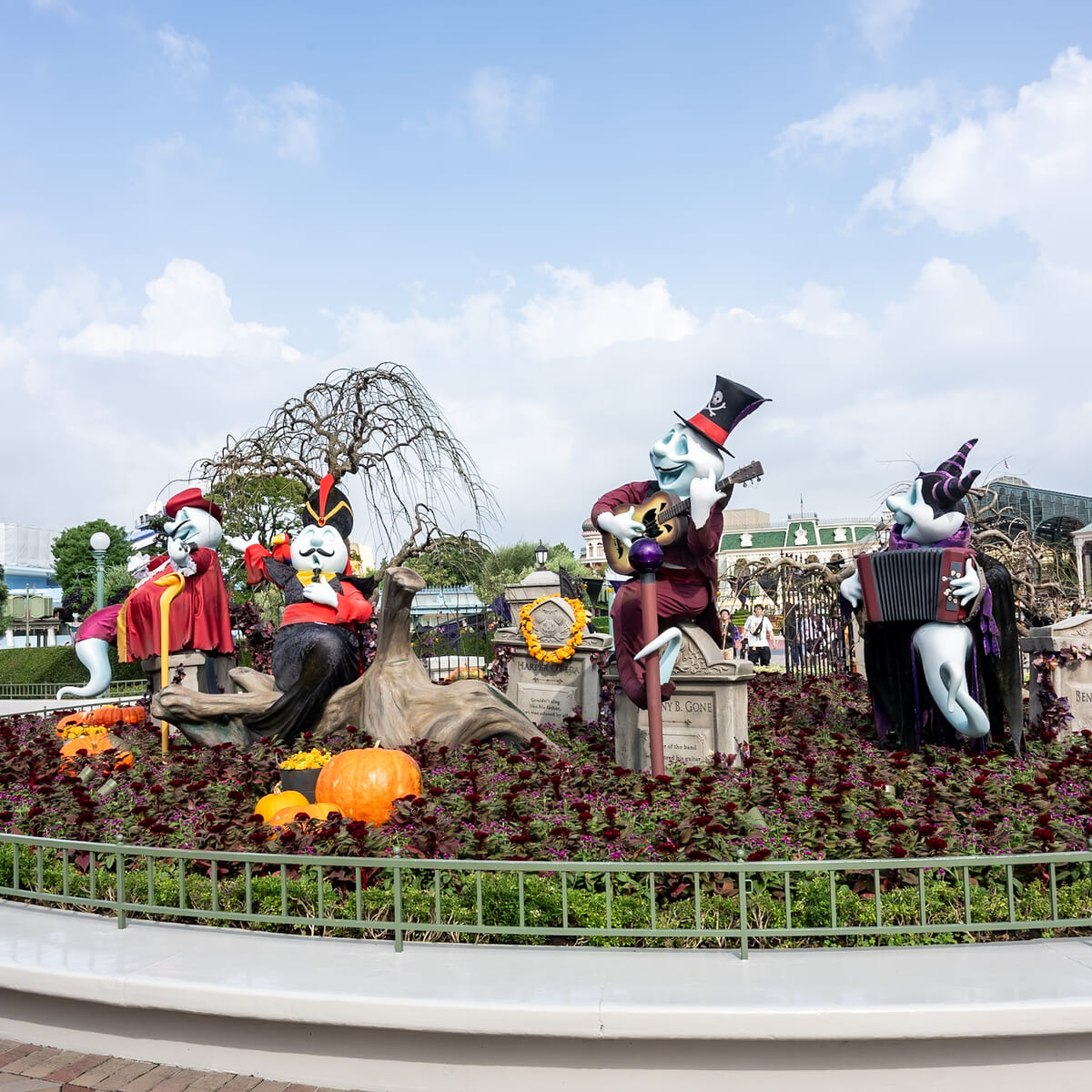 東京ディズニーリゾート“ディズニー・ハロウィーン2025”デコレーション4
