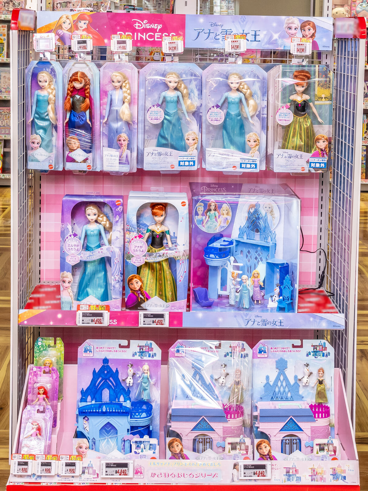 マテル ディズニー・アニメーション映画『アナと雪の女王』フローズンくじキャンペーン　店内