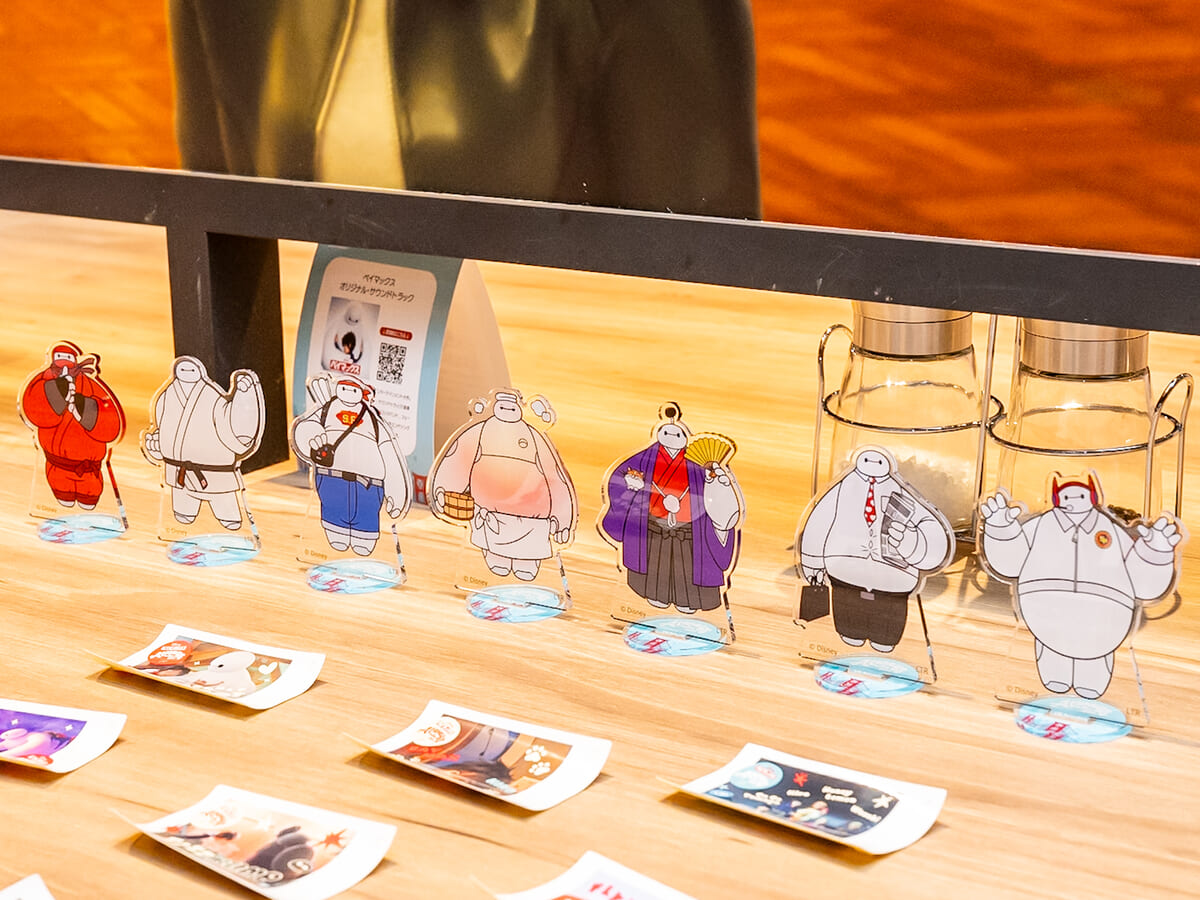 アクリルスタンド2