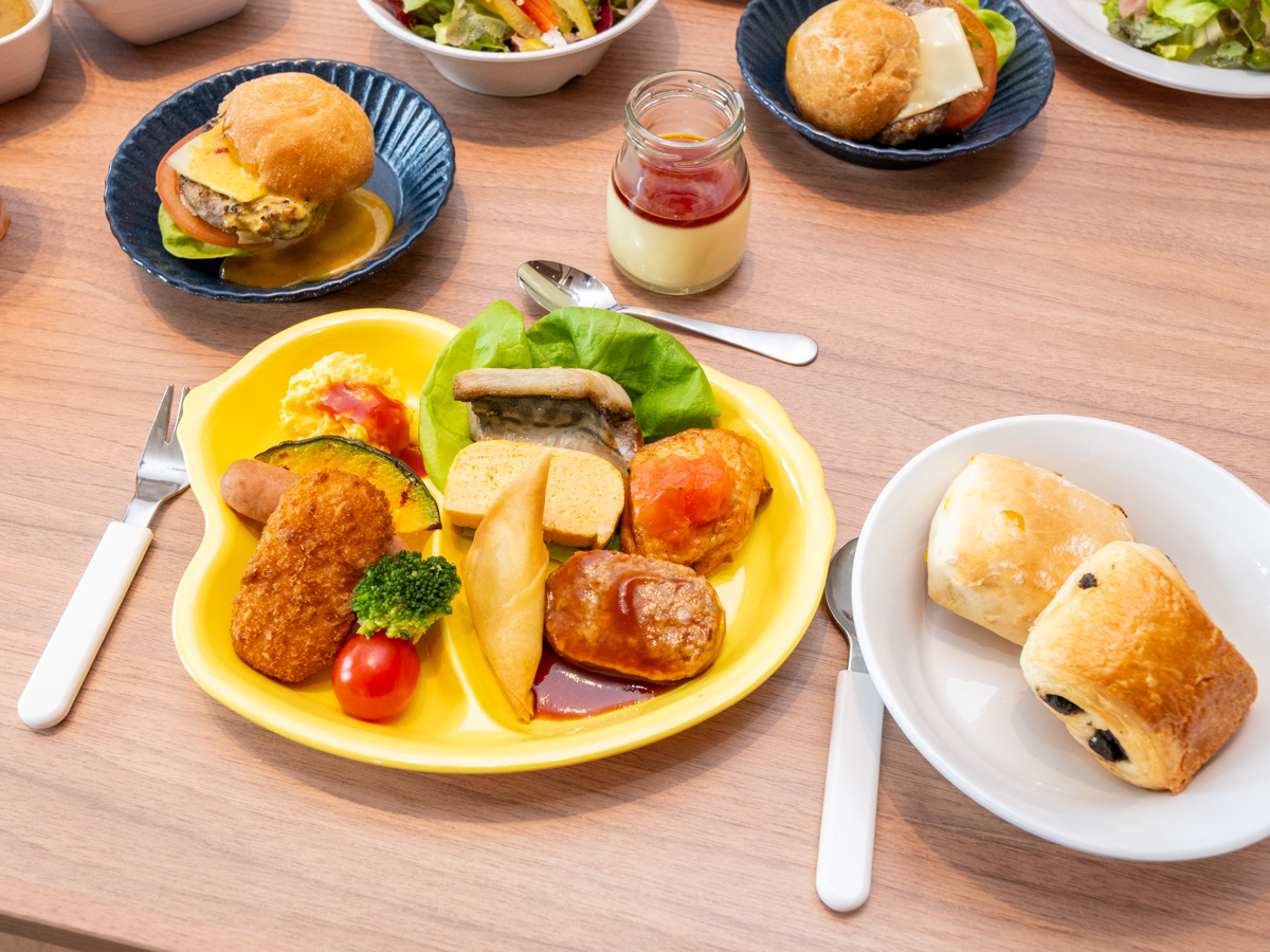 レストラン「THE COMPASS(ザ・コンパス)」3