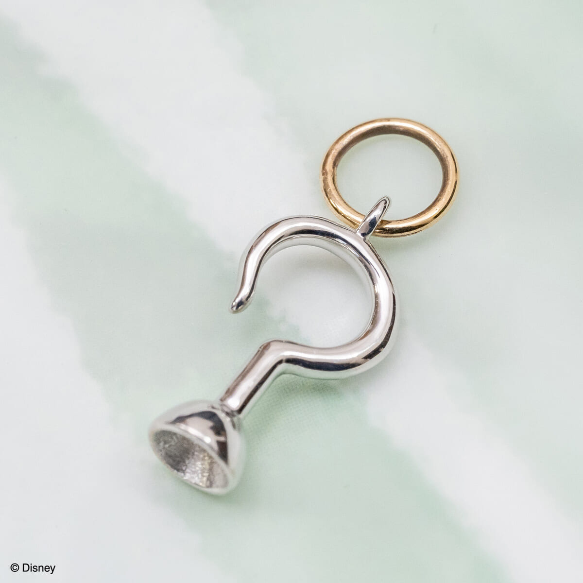 Disney Peter Pan / Story Charm -Captain Hook-