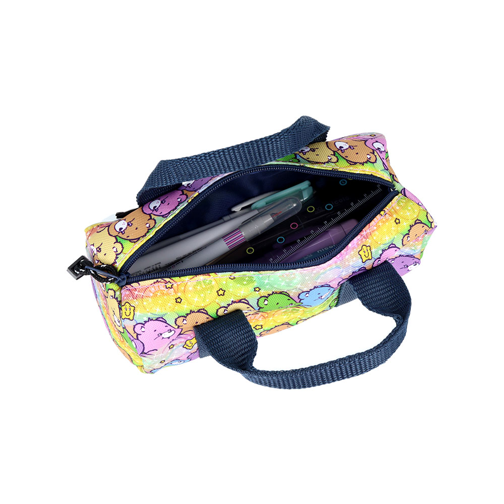 ペンケース R.BOSTON(ケアベア カラフル)使用イメージ