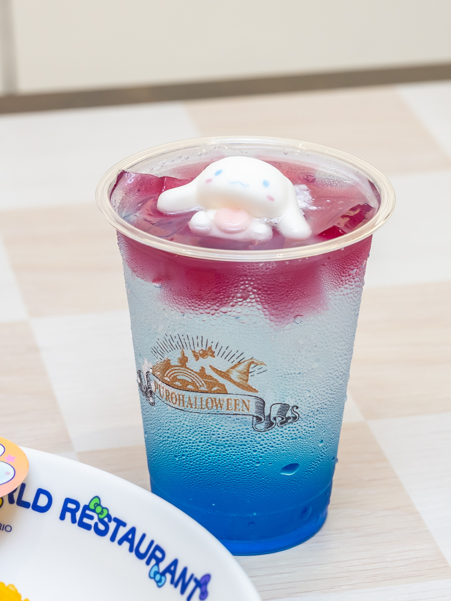 シナモロールのぶどうゼリーソーダ