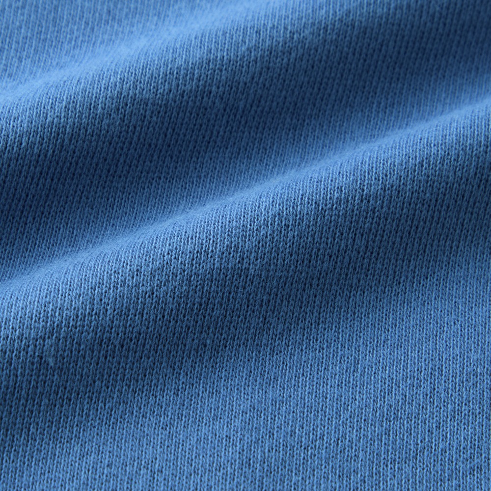 刺繍がかわいい裏毛カーディガン　素材アップ