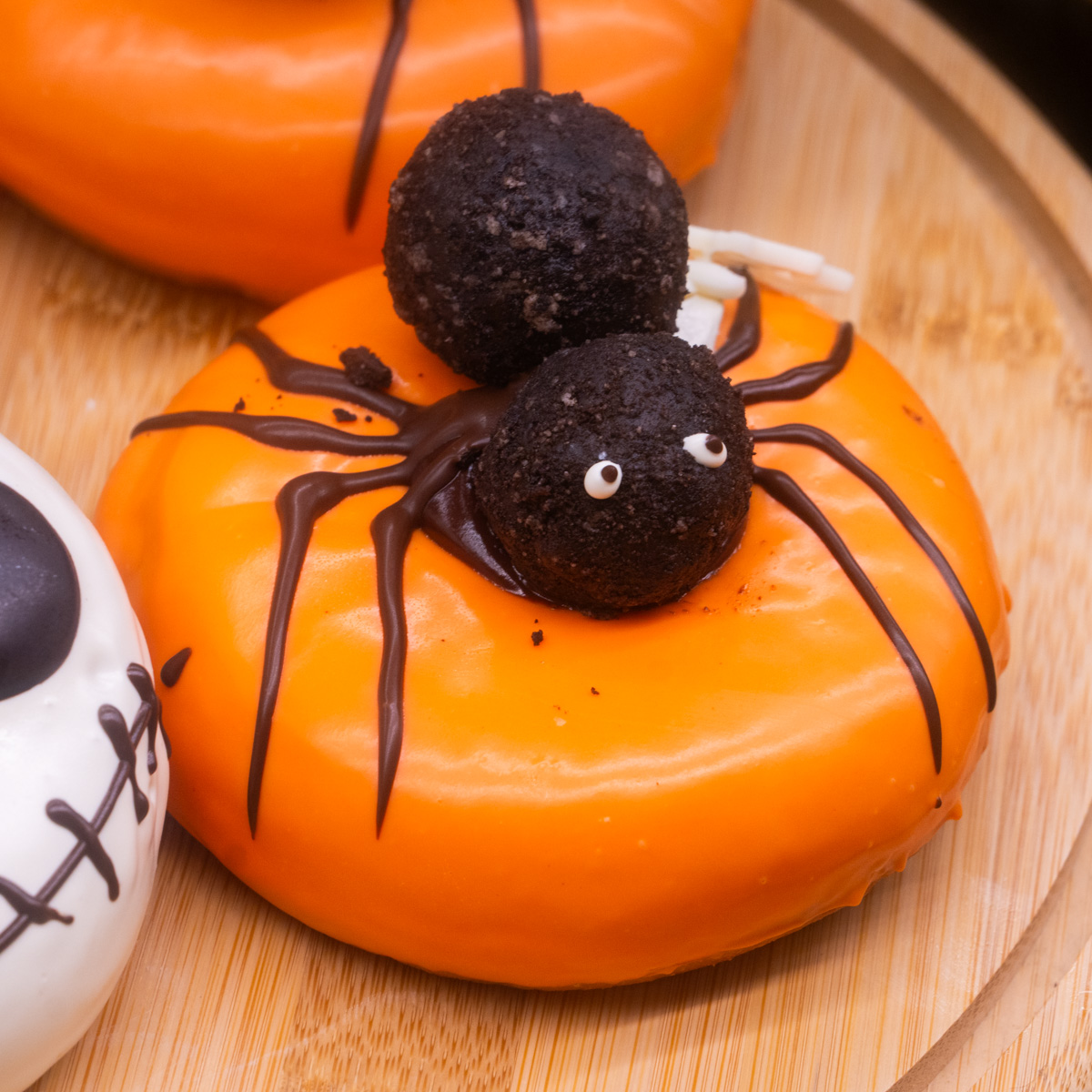 スケアリー・スパイダー・ドーナツ (Scary Spider Donut)