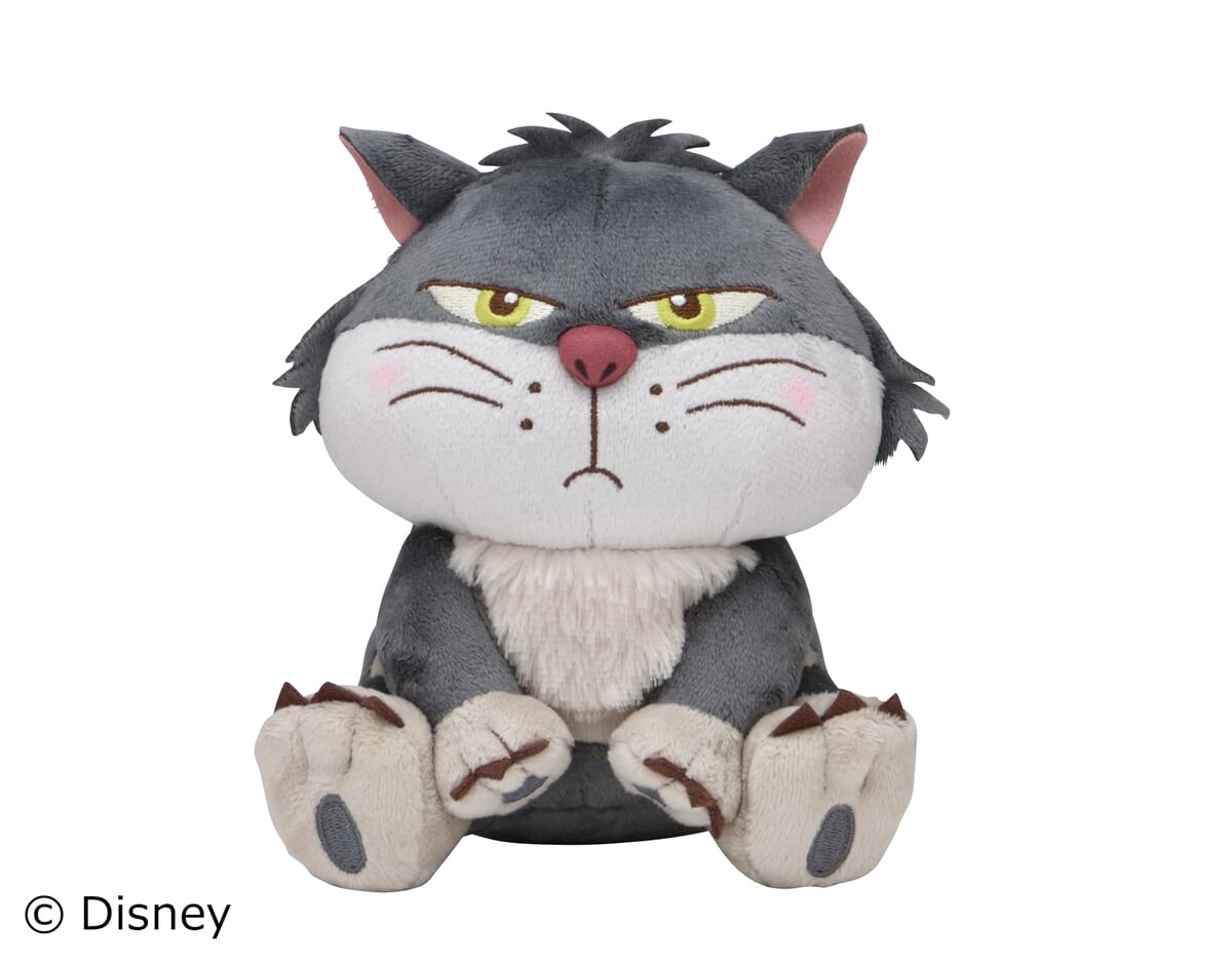 ディズニーキャラクター　赤いほっぺ　ぬいぐるみ　“ルシファー”