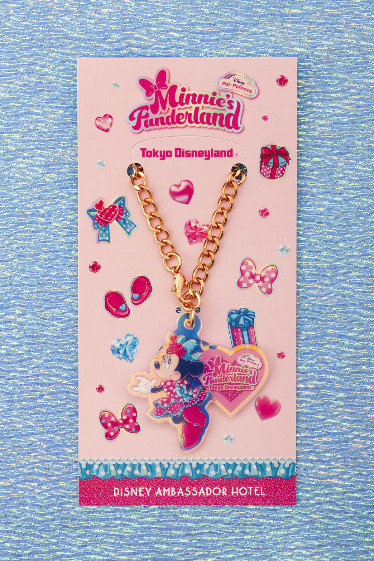 「エンパイア・グリル」ディズニー・パルパルーザ“ミニーのファンダーランド”エンパイア・グリル・ランチ　チャーム