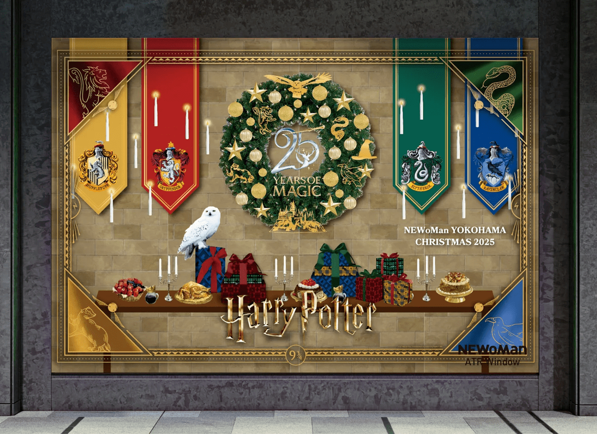 1F NEWoMan ART Window