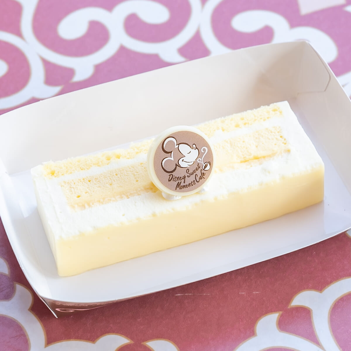 東京ディズニーリゾート「ディズニー・スウィートモーメント・カフェ」チーズケーキ