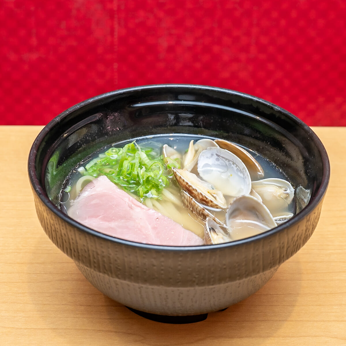 “麺匠至誠”監修「あさり入り 貝だし塩ラーメン」02