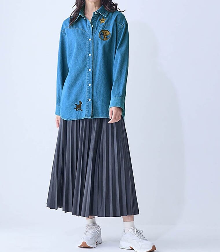 カウボーイ風デニムシャツ　コーディネート