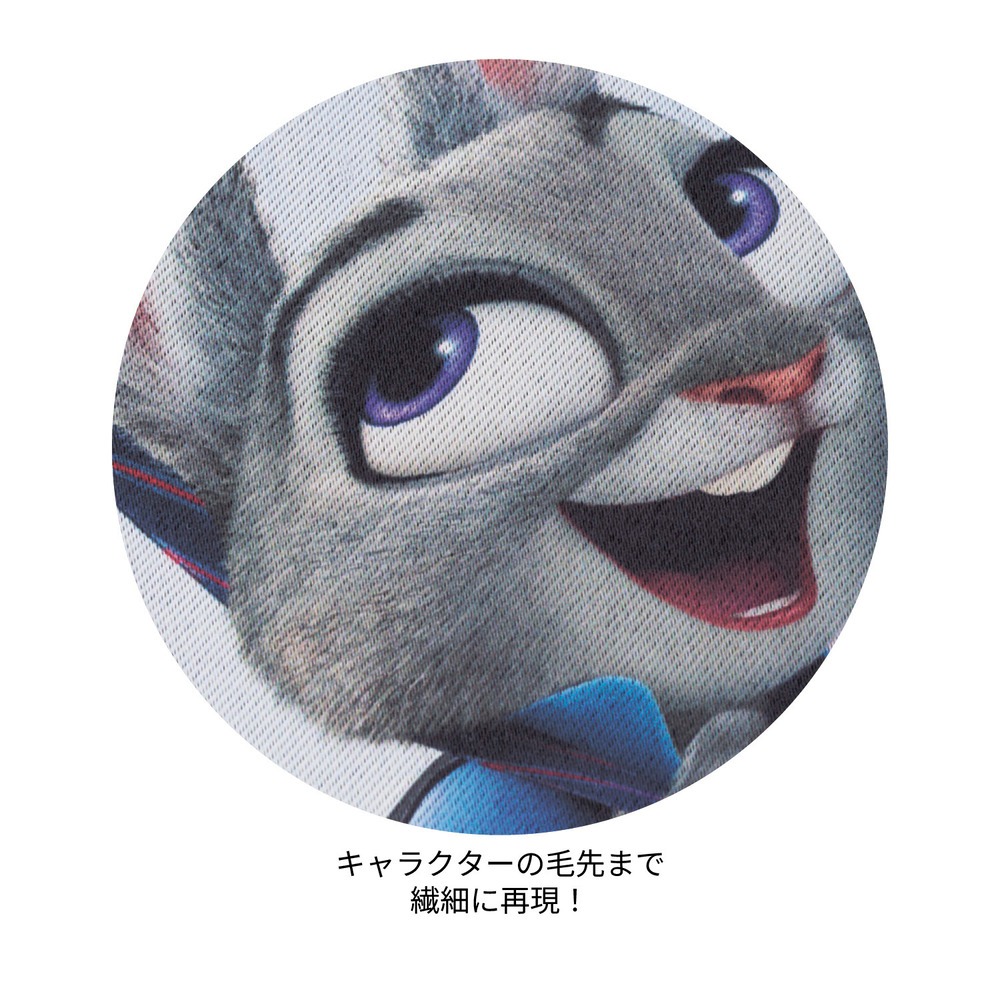 まるで映画館のような迫力。一枚仕立ての遮光・形状記憶カーテン　デザインアップ